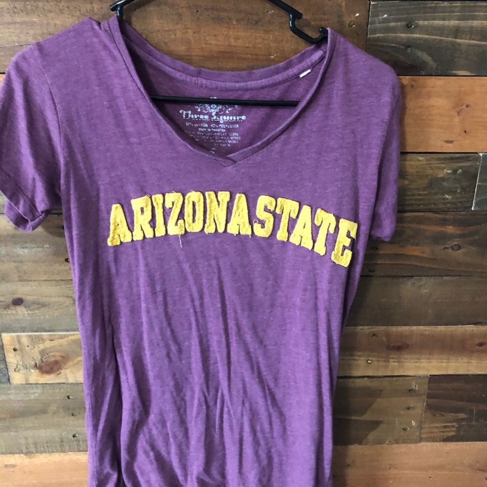 VINTAGE T-SHIRT